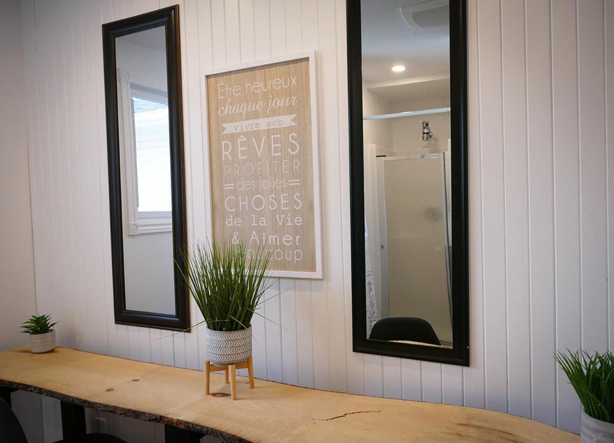 Le Chic Motel Maniwaki Luaran gambar