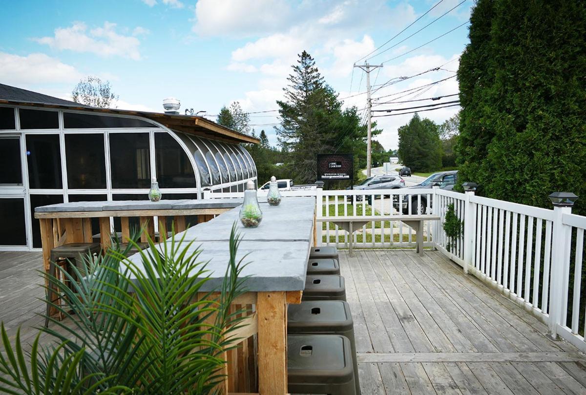 Le Chic Motel Maniwaki Luaran gambar
